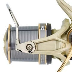 Daiwa Emblem SL 22 45 SCW 5000 DC QD Surf Makine